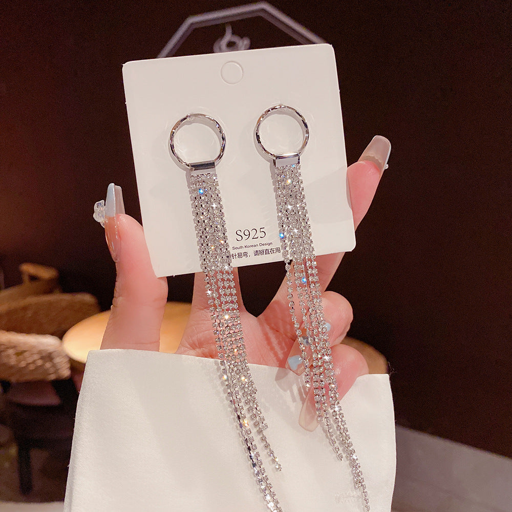 Light Luxury Pearl Earrings