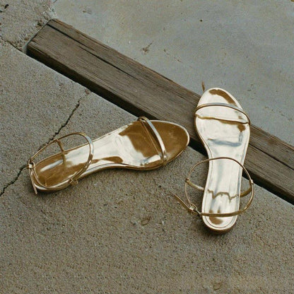Womens Stylish Flat Sandals With A Single Strap