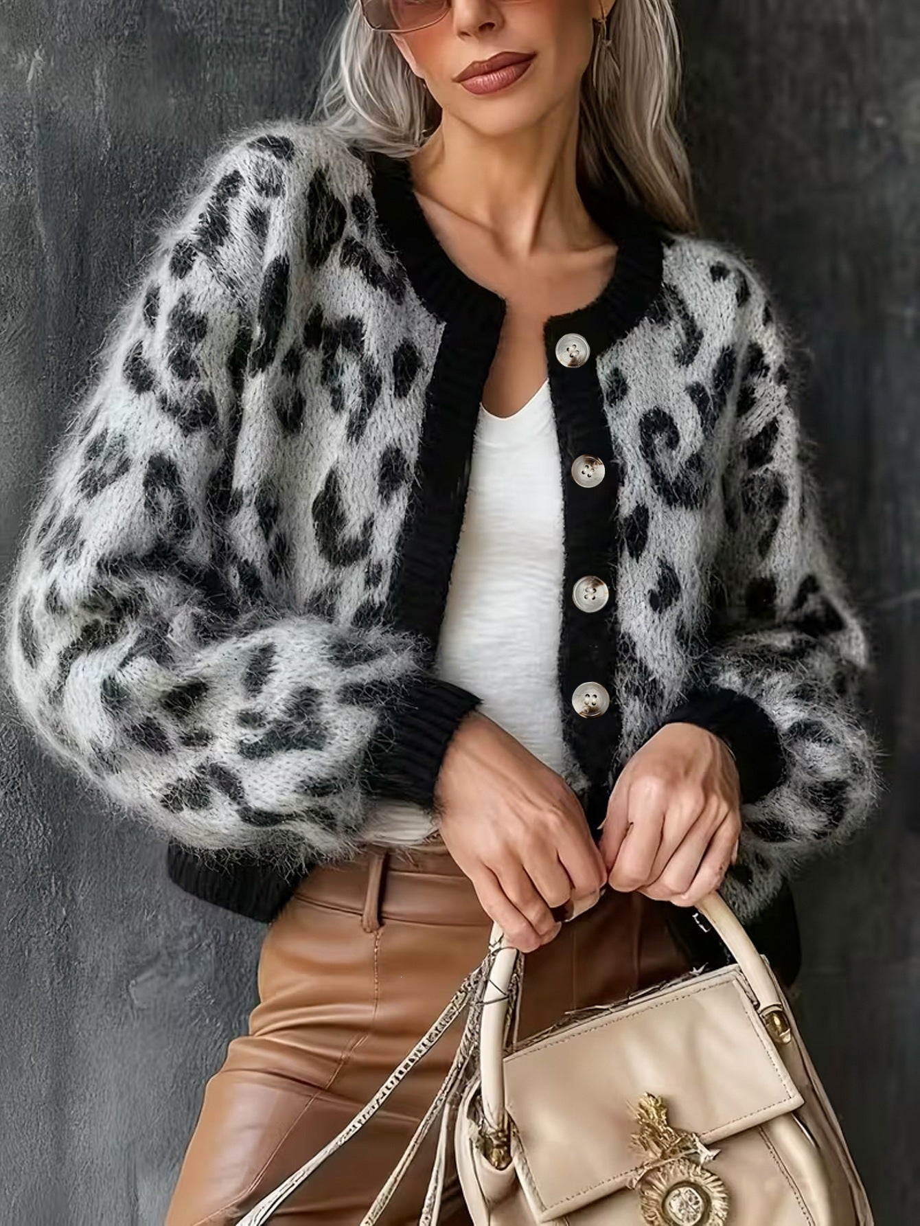 Casual Stylish Retro Leopard-print Contrast-color Jacquard Sweater