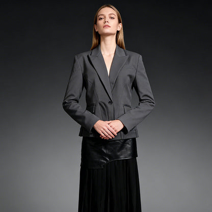 Elegant Work-appropriate Blazer For Women With A High-end Vibe