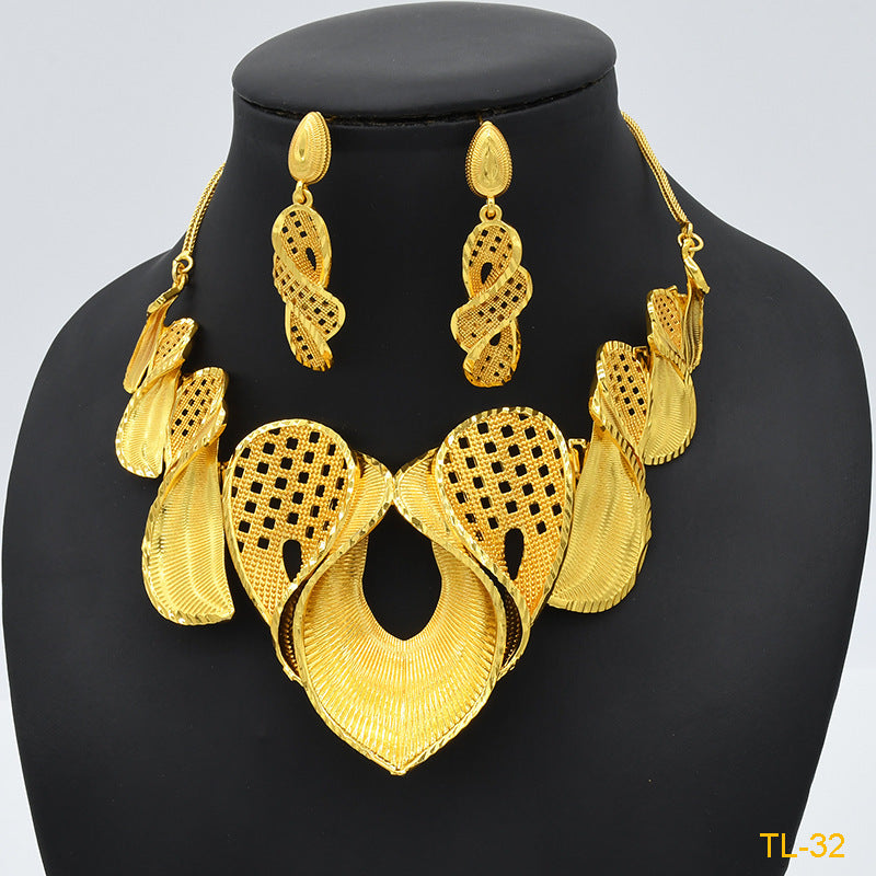 Gold Flower Jewelry Set