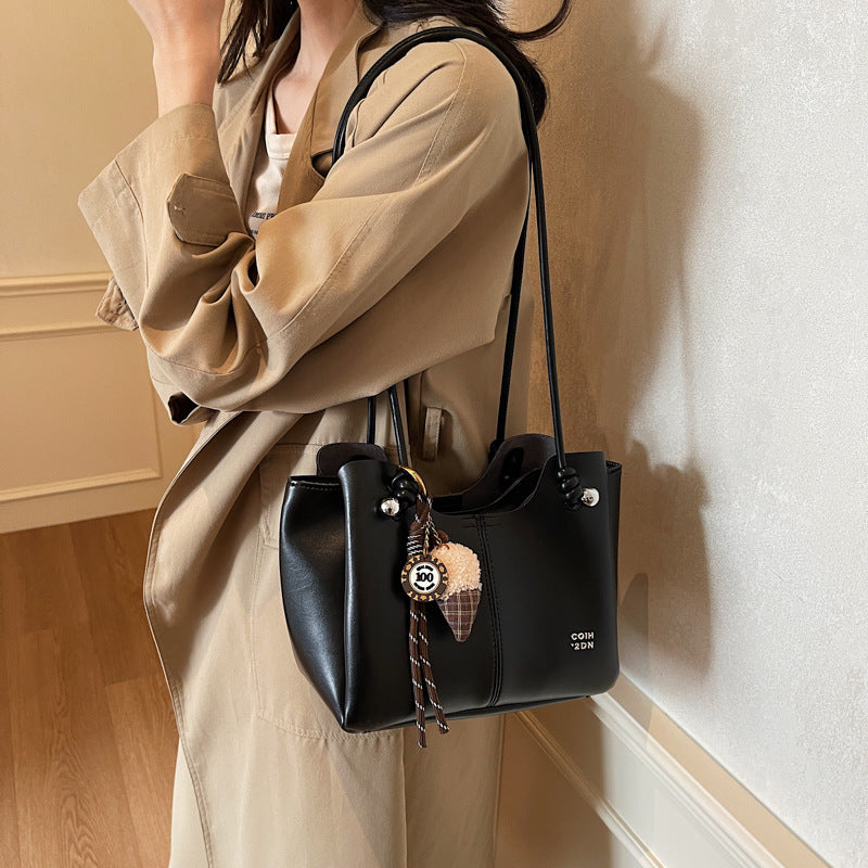 Commuter Large-Capacity Stylish Tote Shoulder Bag
