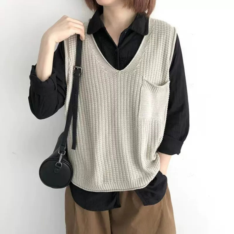 Simple V-neck Artistic Knit Vest