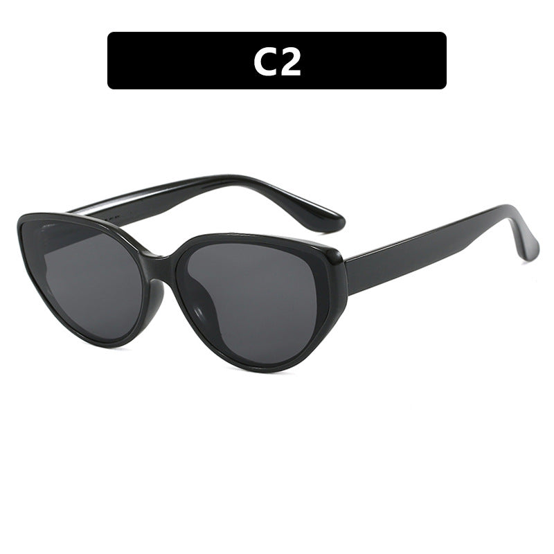 Street-style Cat-eye Retro Sunglasses For Women
