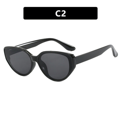Street-style Cat-eye Retro Sunglasses For Women