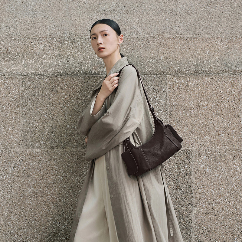 Vegetable-Tanned Full-Grain Leather Crossbody Shoulder Bag