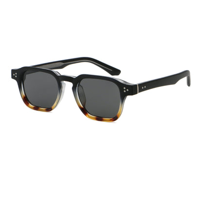 New Womens High-end Intricately Crafted Sunglasses