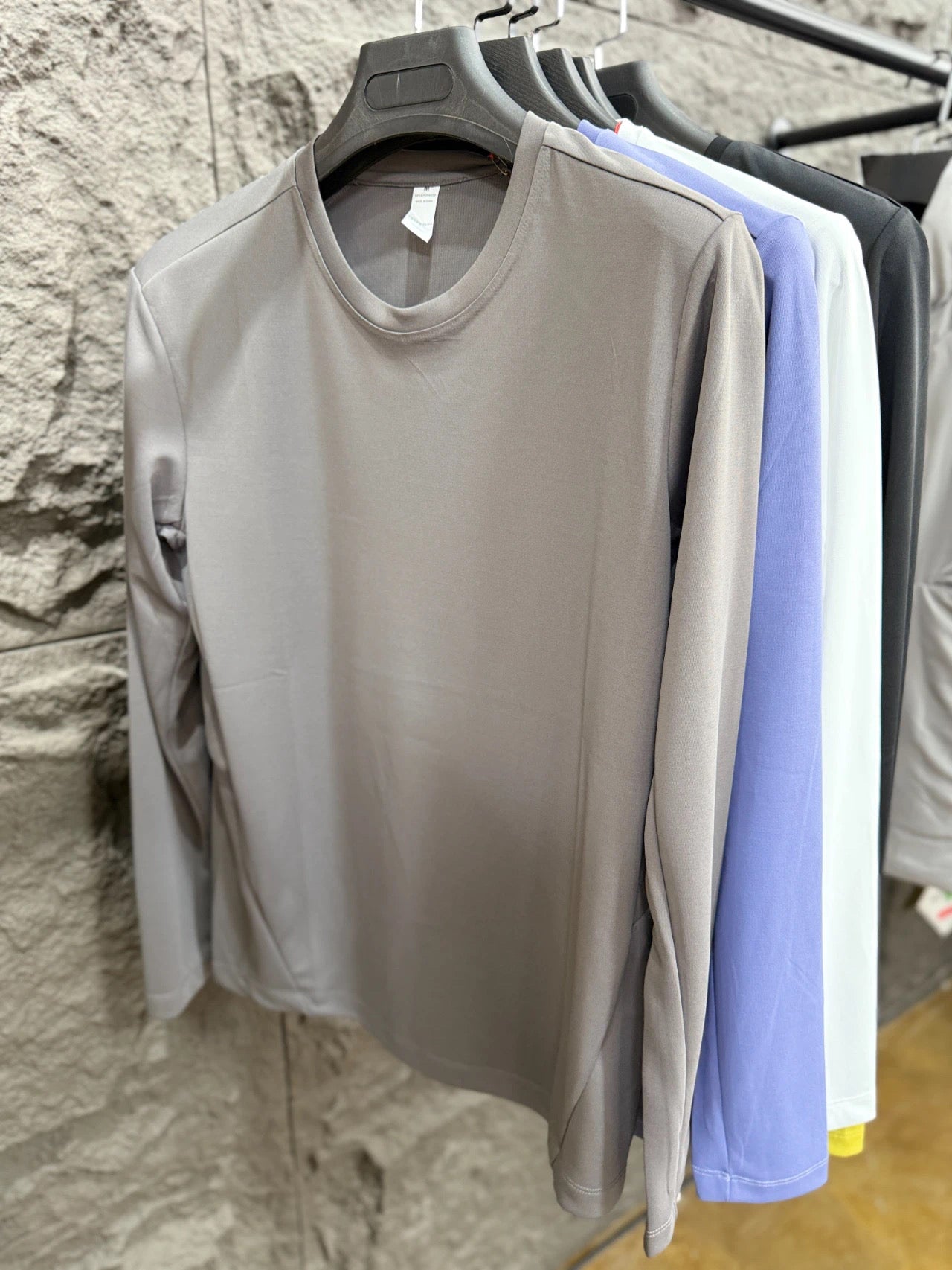 Lightweight Quick Dry Long Sleeve Crew Neck Shirts For Men, Breathable Athletic Tee For Fitness, Running, Travel, Hiking, Casual Daily Spring & Autumn Outfit