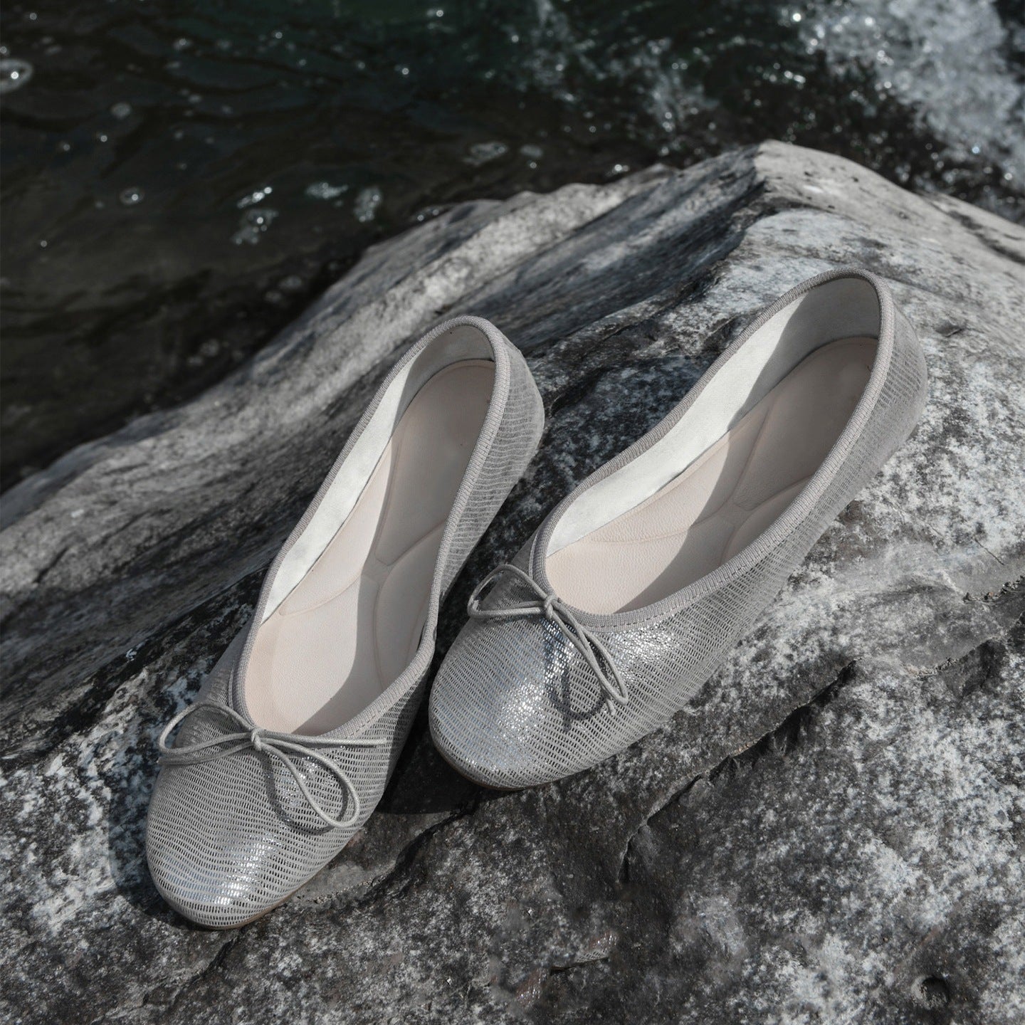 Bow-knot Soft-soled Versatile Womens Flat Shoes