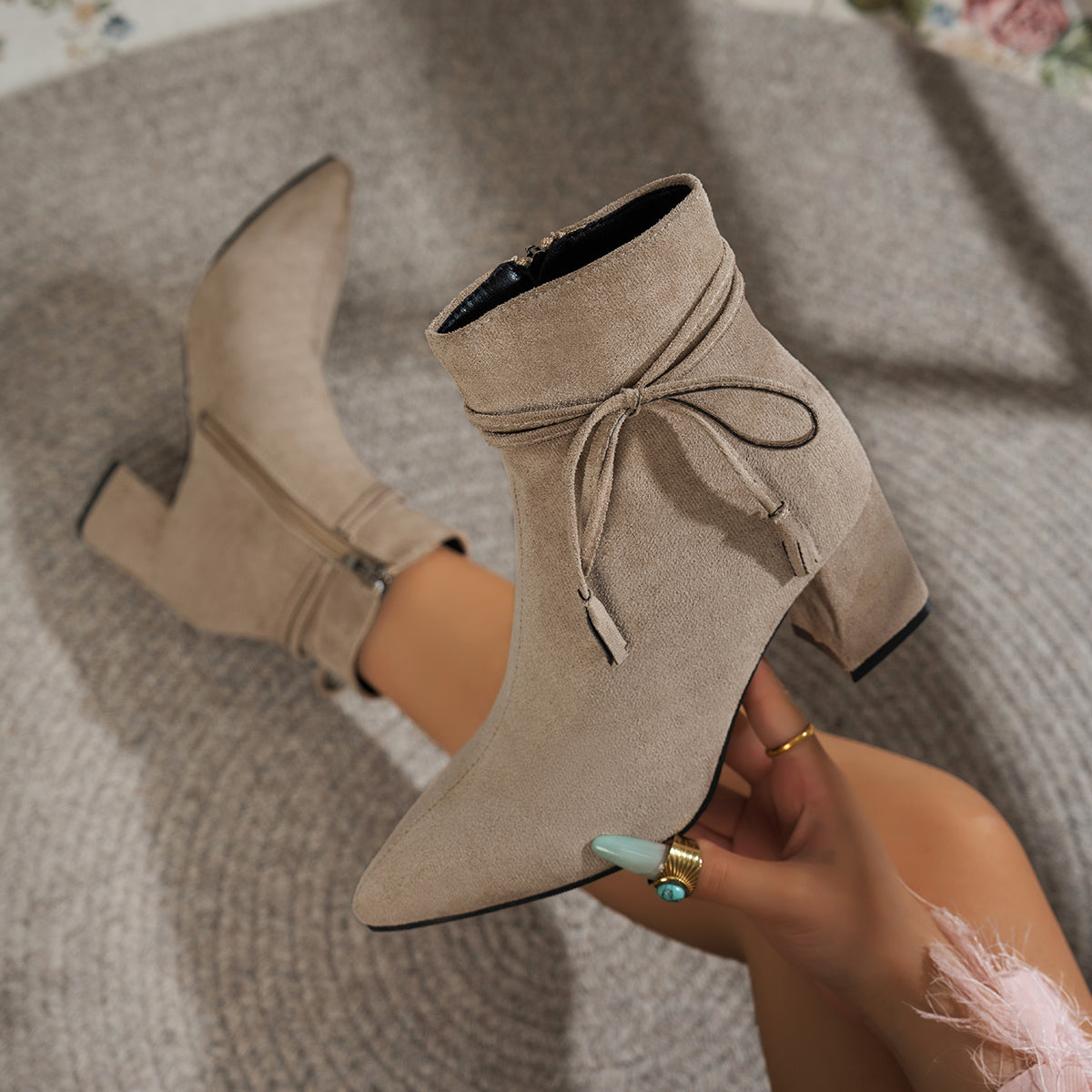 Womens Martin Boots 2026 New Arrival Korean Style Bow Side Zipper Block Heel Fashion Boots Womens Pointed Toe Ankle Boots