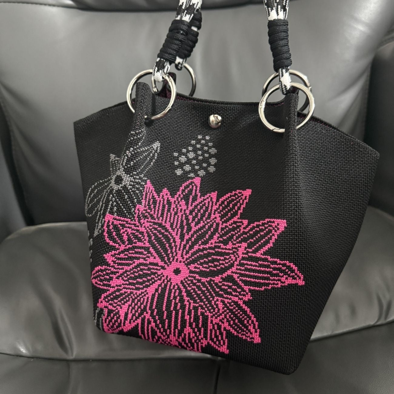 Knitted Tote Bag Commuter-friendly Handbag Simple Style