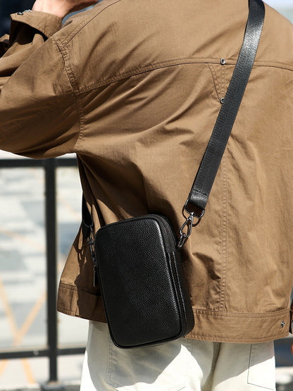 Men's First Layer Leather One-shoulder Crossbody Bag