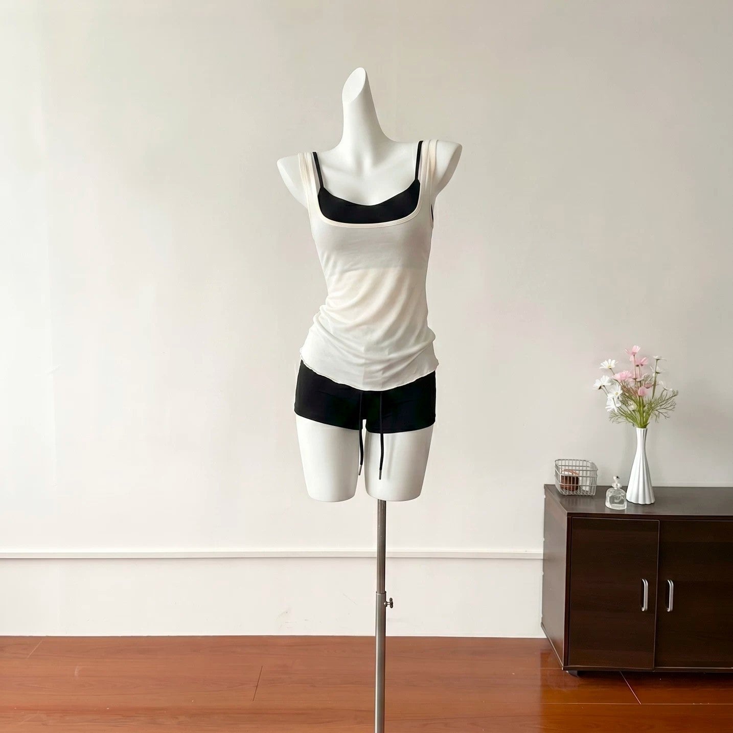 Sweet-and-sexy Color-blocked Two-piece Camisole Set
