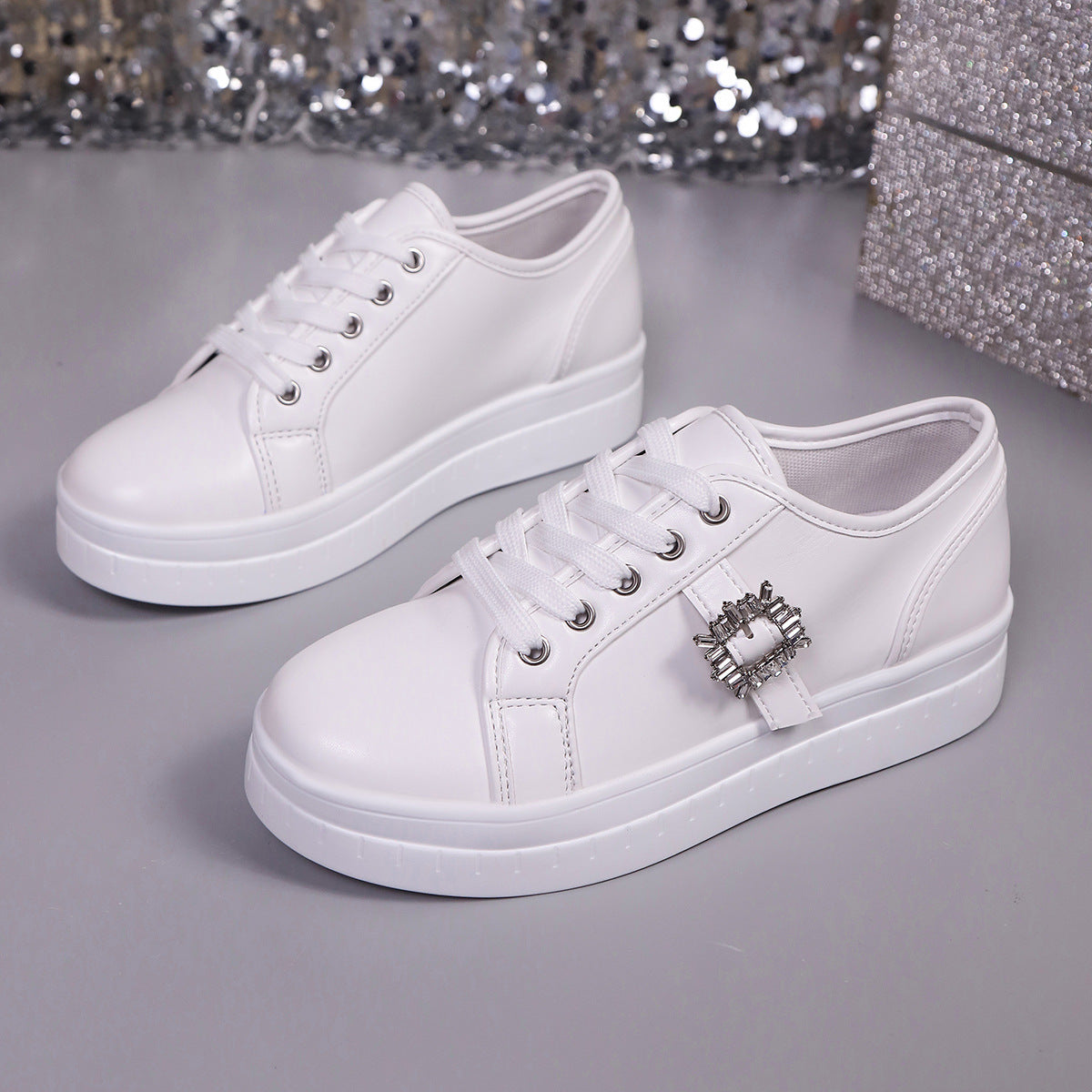 New Soft Bottom Leather Sports Women's Shoes