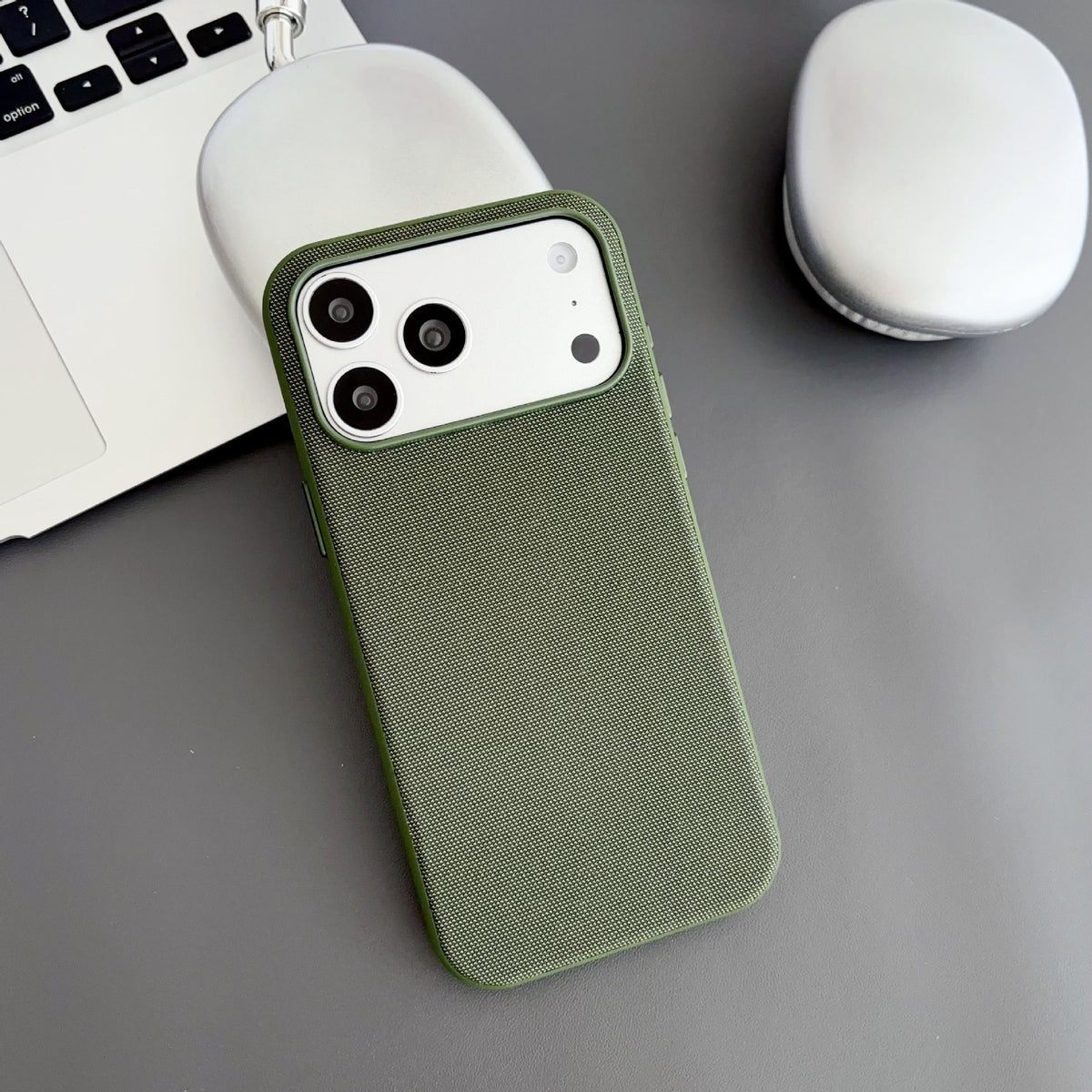 Tech Fabric Magnetic Pop-up Phone Case