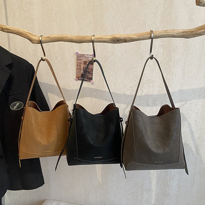 New Retro Versatile Casual Crossbody Bag