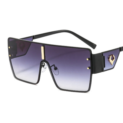 European And American Oversized One-piece Metal Sunglasses With Ox-head EmbellishmentVintage Style