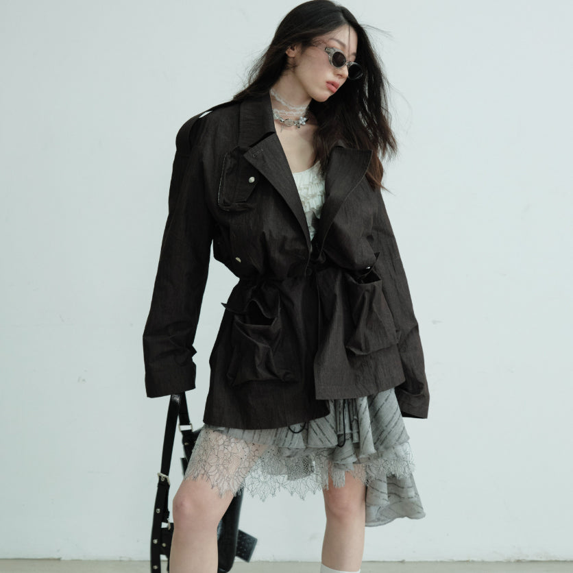 Pocket-decorated Waist-cinching Hunting-style Short Trench Coat