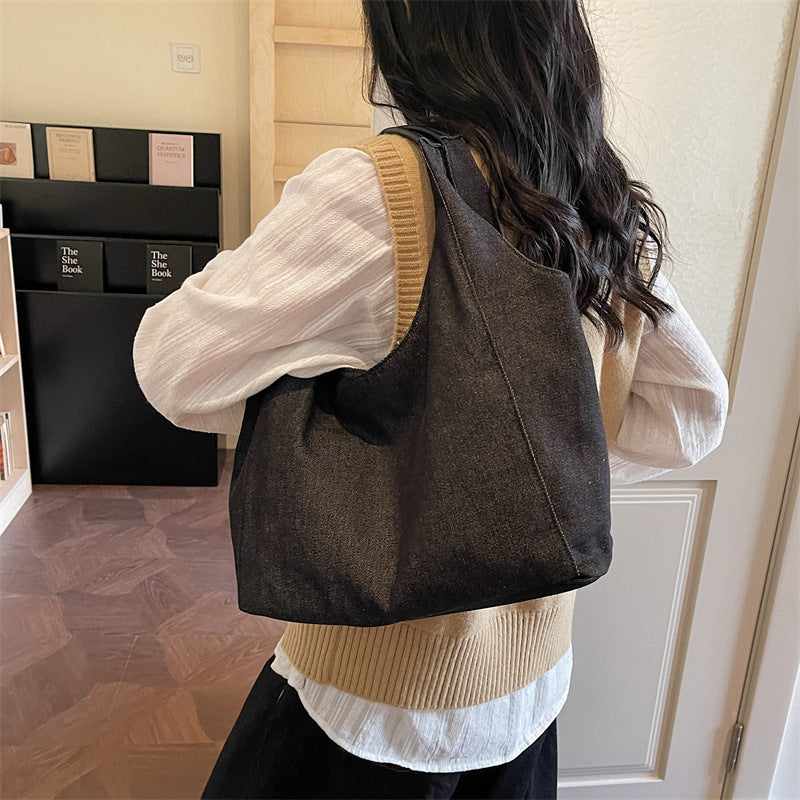 Large-Capacity Retro-Style Casual Shoulder Bag