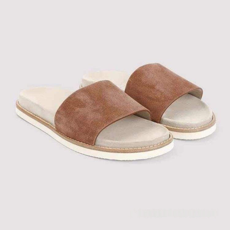 Fashionable Slide Sandals Breathable Beach Shoes