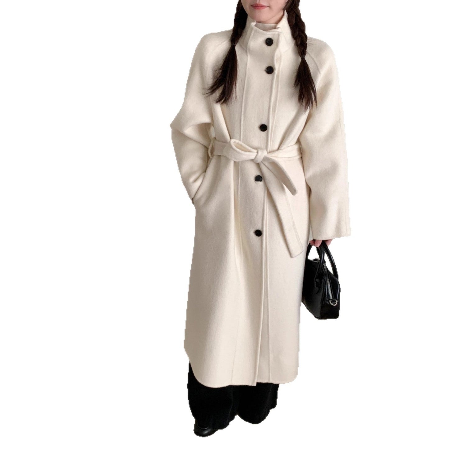 Womens Long Wool Coat With A Single-breasted Design