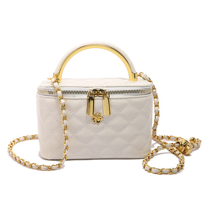 Women's Shoulder Diamond-pattern With Embroidered Thread And Chain Handheld Box Bag