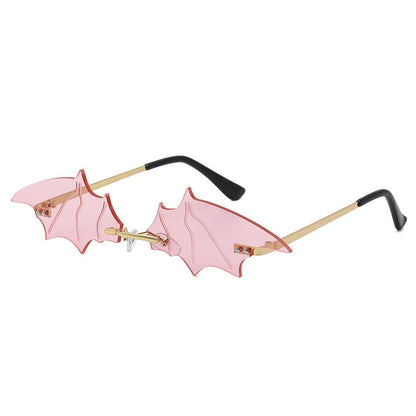 Bat Sunglasses Female Funny Prom Trendy Street Photography Sunglasses Small Frame European And American Fashion Special-Shaped Glasses Sunglasses