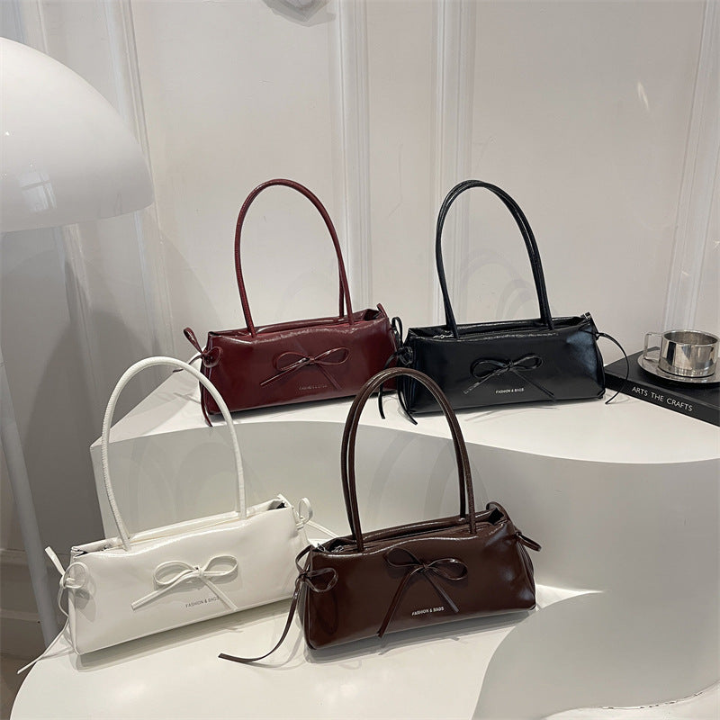 Casual And Stylish Large-capacity Shoulder Bag With A Bow Detail