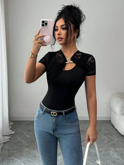 Womens Lace-panelled Hollow-out Short-sleeve Top With Metal Buckles