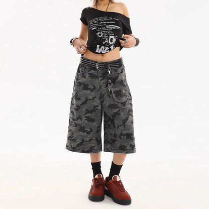 Retro Camouflage Cropped Denim Shorts For Women