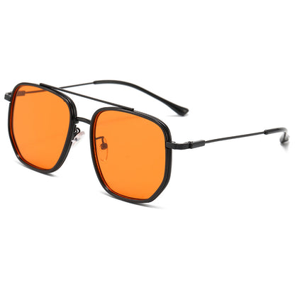 Fashionable Oversized Metal Sunglasses With A Premium Feel