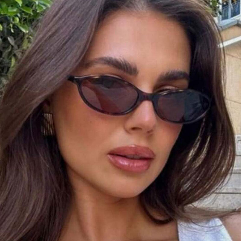 Stylish Retro Sunglasses For Women