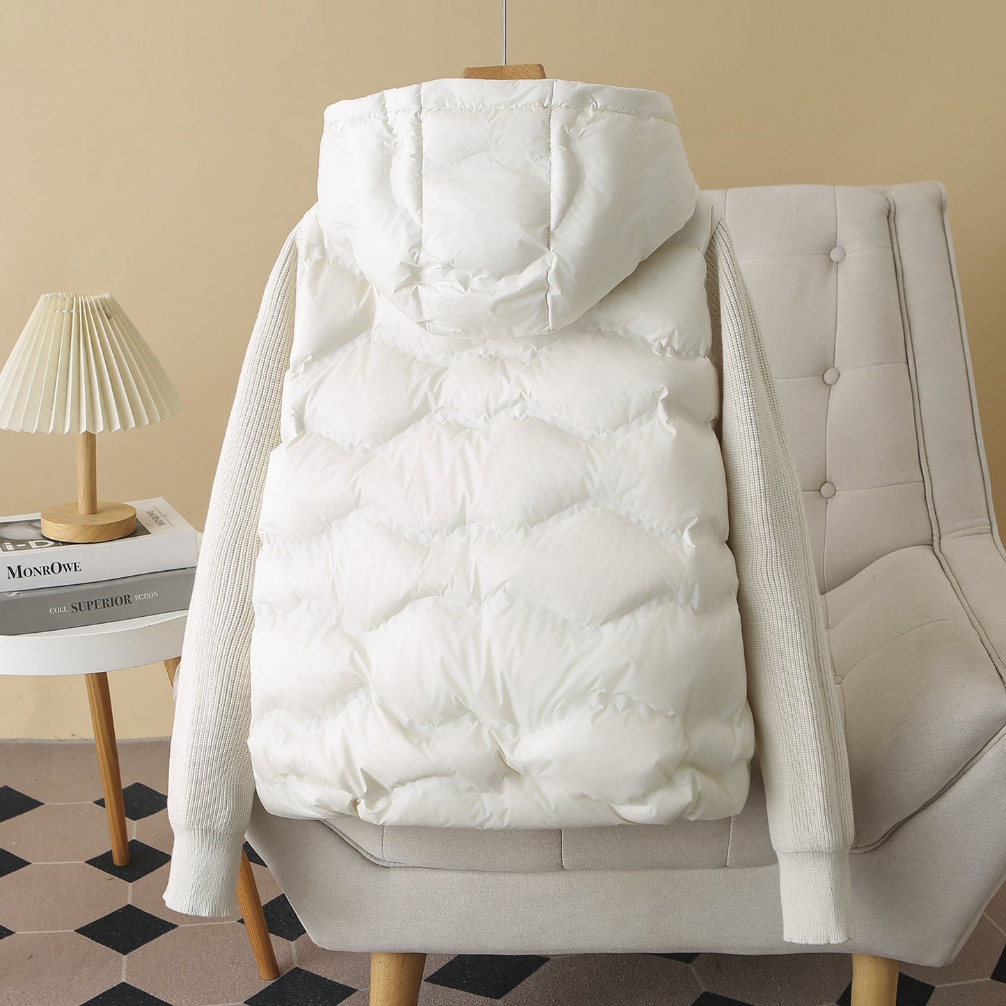 Plus-size Short Down Jacket With Patchwork Sleeves