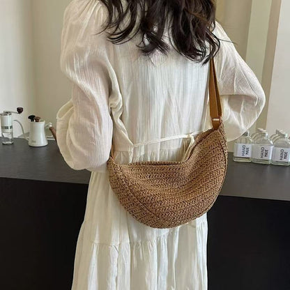 Handwoven Seaside Casual Getaway Relaxed Vibe Dumpling-style Woven Waist Bag