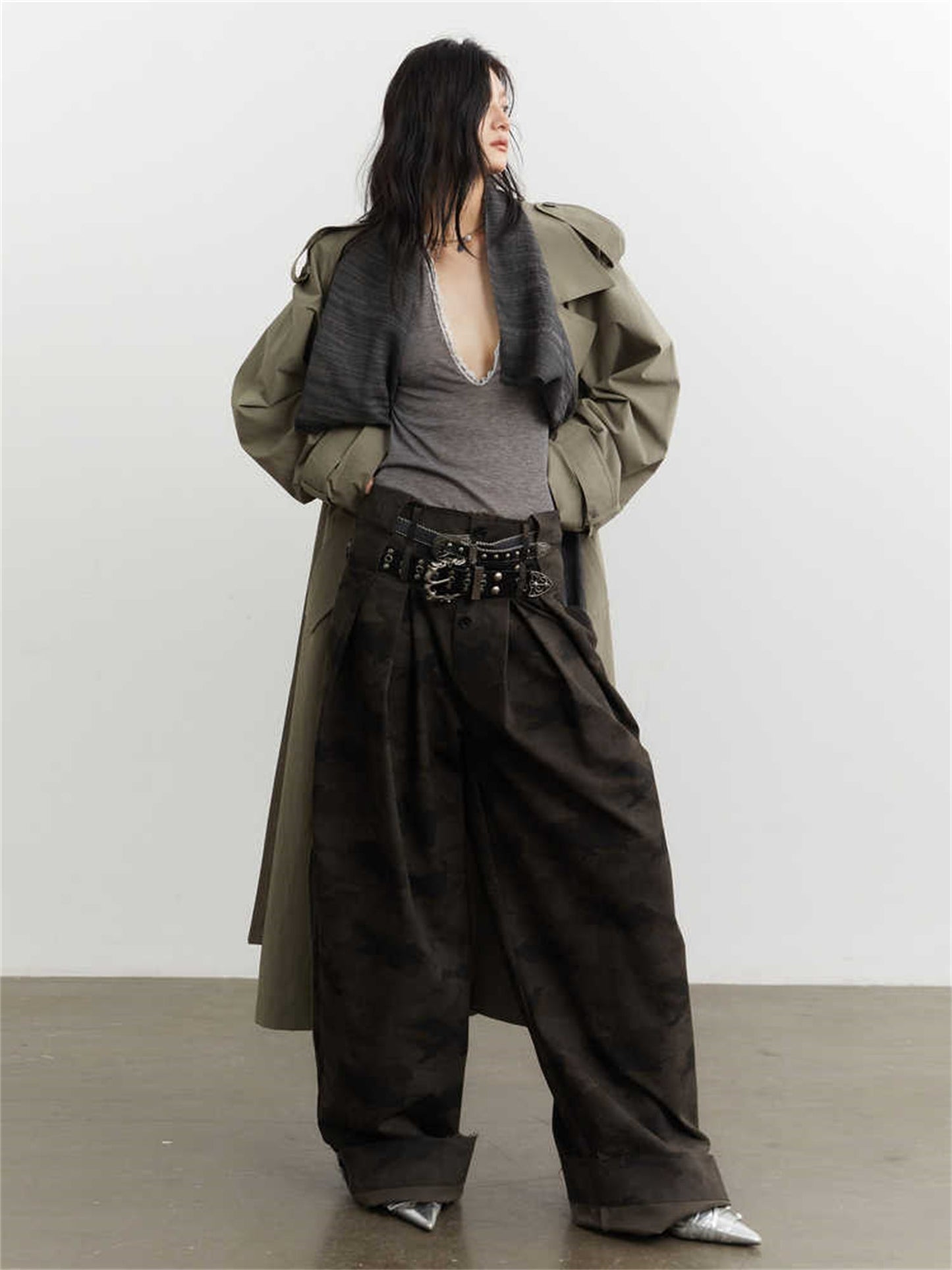 Long Trench Coat With Detachable Collar And Contrasting Color
