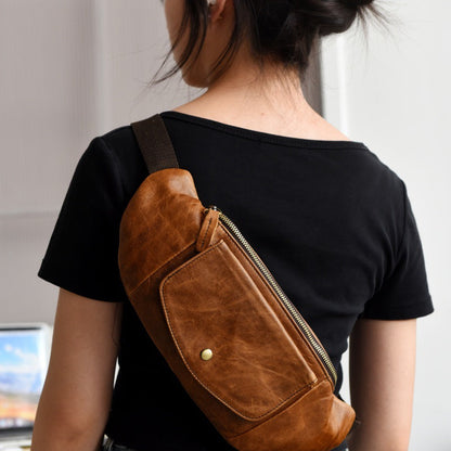 Retro Casual Vegetable Tanned Full-grain Leather Cowhide Chest Bag