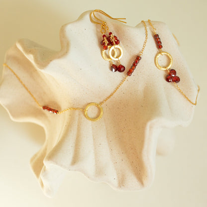Garnet Solara Bracelet