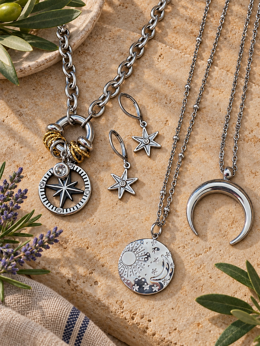 CRESCENT MOON NECKLACE