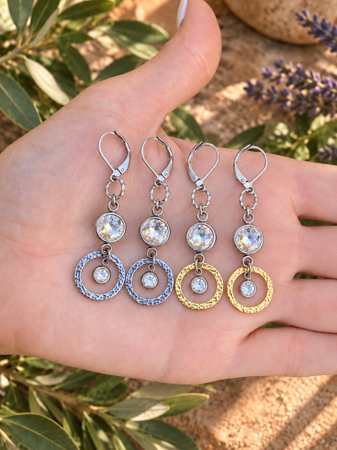 VENUS SUNLIGHT EARRINGS