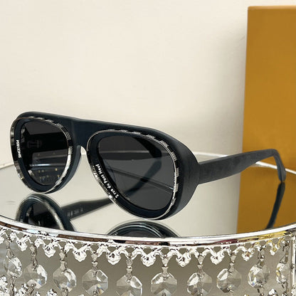 Toad-shaped Camouflage Sunglasses