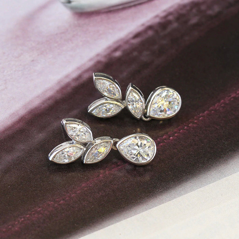 Leaf Horse Eye Earrings