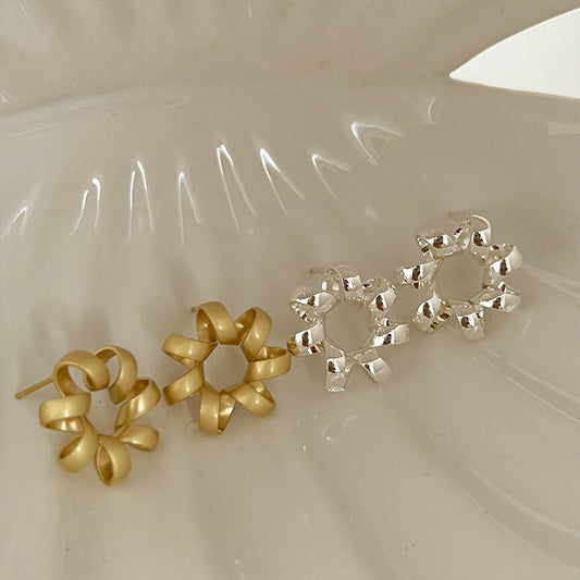 Twist Flower Hollow Stars Stud Earrings