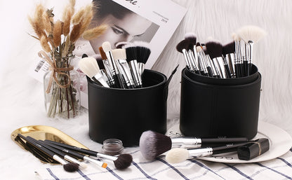 Professional Black Makeup Brushes Set with Natural Goat Hair for Foundation, Powder, Contour, and Eyeshadow Application