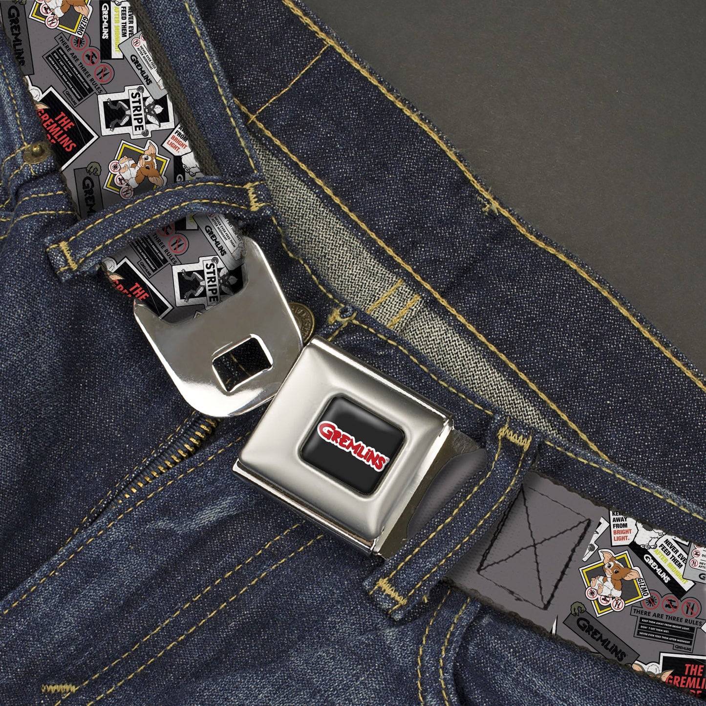 GREMLINS Title Logo Full Color Black/White/Red Seatbelt Belt - Gremlins Gizmo Pose and Rules Collage Gray Webbing