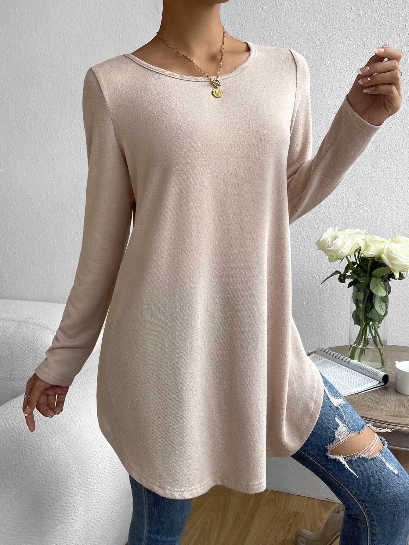 Hot-Selling Women's Autumn And Winter Casual Pure Color Round Neck Long-Sleeved T-Shirt With Slits On Both Sides