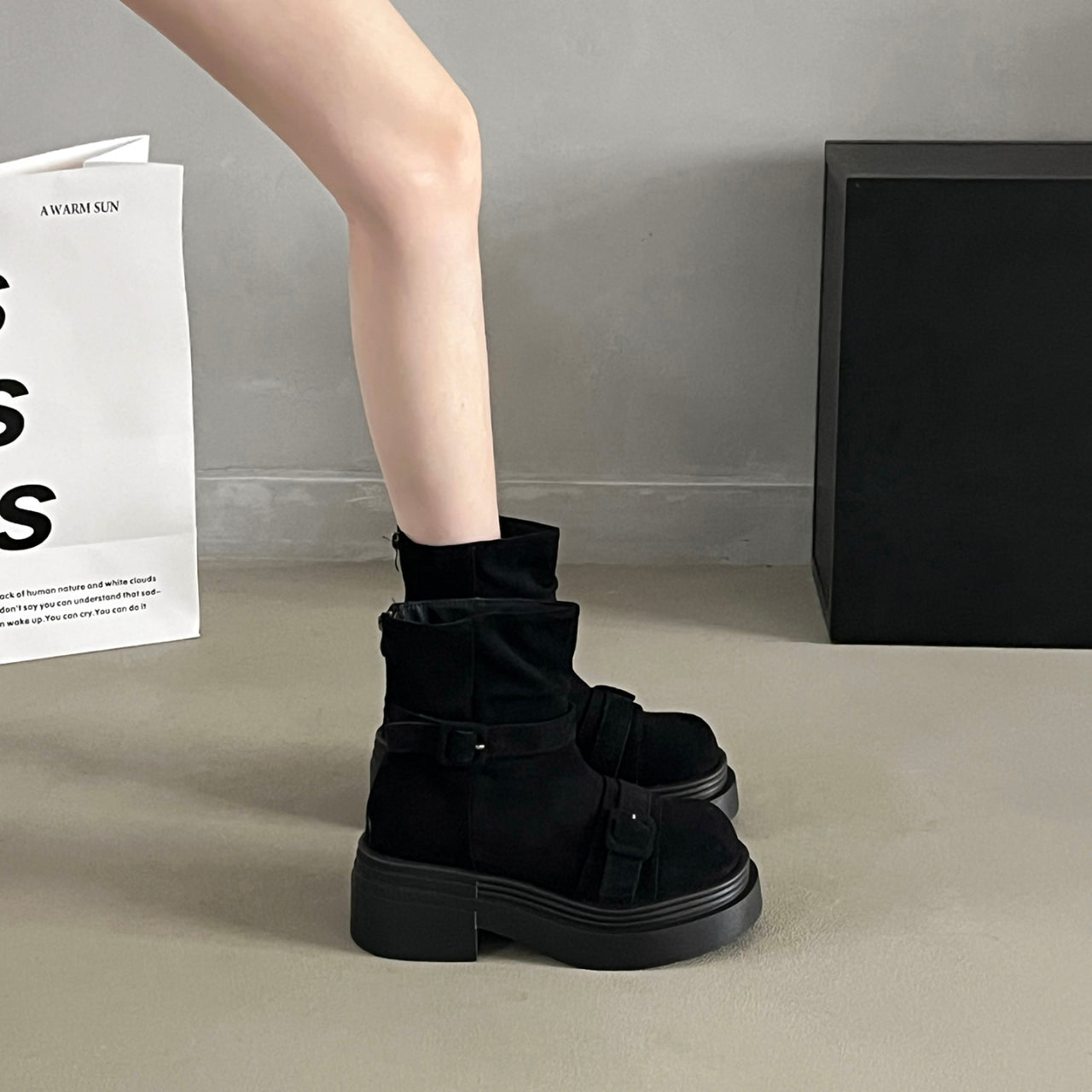 Womens Platform Height Increasing British Style Martin Boots 2026 New Arrival Trendy Vintage Western Cowboy Boots Pants Tube Ankle Short Boots