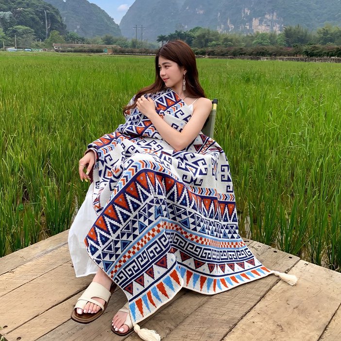 Ethnic-style Knitted Tassel Shawl