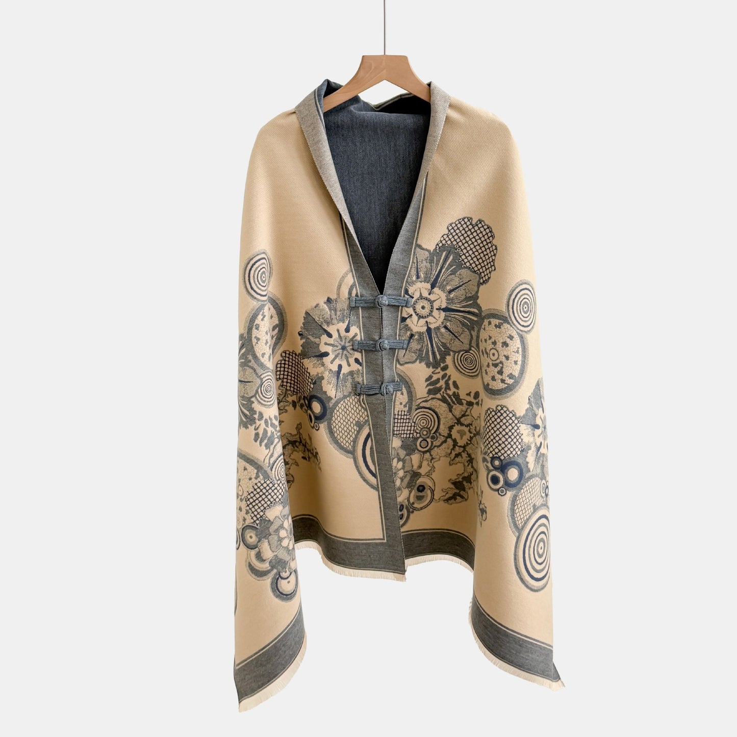 Vintage Knot-button Outerwear Jacquard Shawl