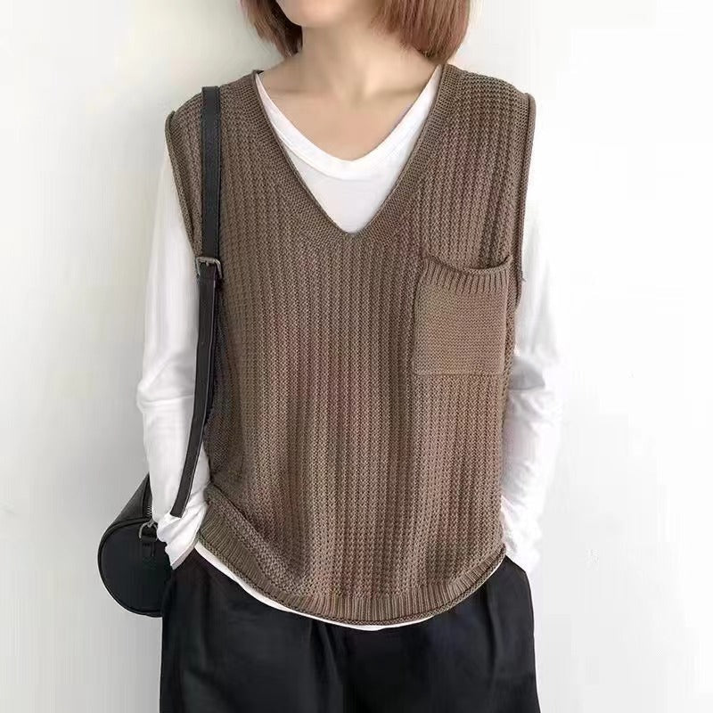 Simple V-neck Artistic Knit Vest