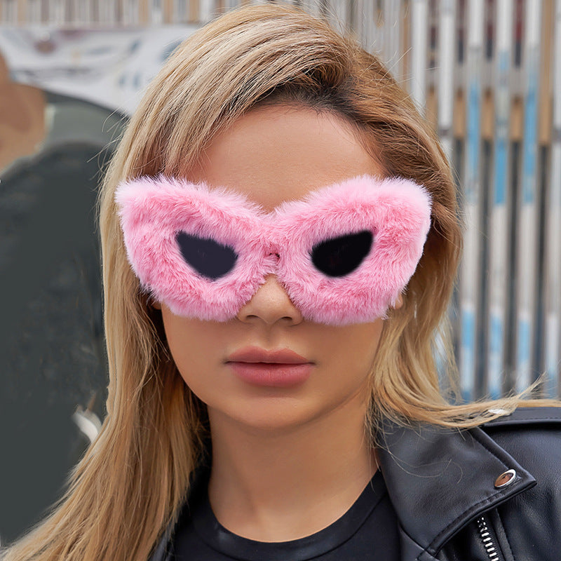 The Same Plush Winter Sunglasses For Girls, Fashionable Cat-Eye Sunglasses For Women, European And American Cross-Border Douyin Sunglasses